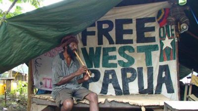 11 20090101_2046426197_wp_refugees_png_web30