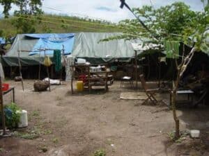 20090101_1090256124_wp_refugees_png_web2